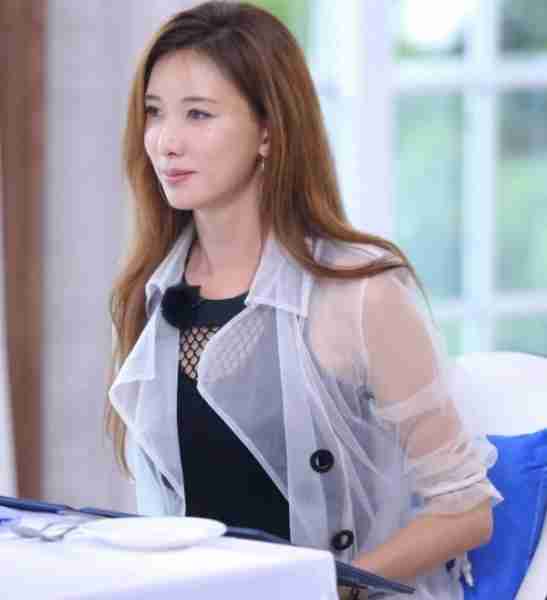 林志玲泳池综艺节目绝美瞬间-第5张图片-九妖电影