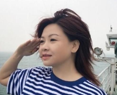 歌手李琼：1999年登上春晚，凭借《山路十八弯》走红，现状如何？-第22张图片-九妖电影