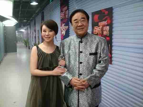 民歌女王：9登春晚，被人造谣恋上大37岁上司，今47岁仍孑然一身-第11张图片-九妖电影