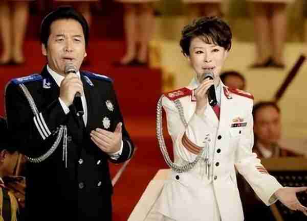 民歌女王：9登春晚，被人造谣恋上大37岁上司，今47岁仍孑然一身-第15张图片-九妖电影