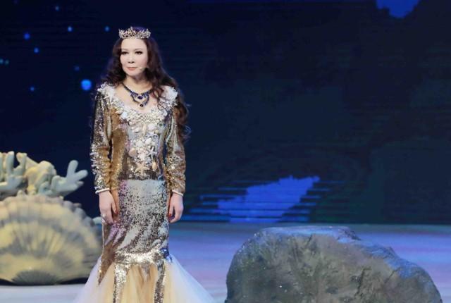 求求你们放过观众吧,这3位春晚混子真的演啥啥不行,难怪遭抵制-第8张图片-九妖电影 求求你们放过观众吧,这3位春晚混子真的演啥啥不行,难怪遭抵制-第8张图片-九妖电影