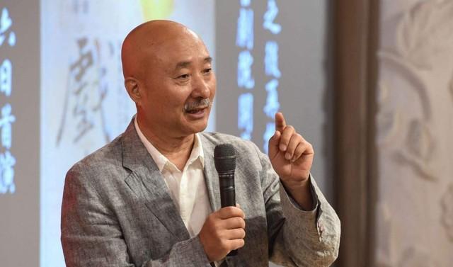 求求你们放过观众吧,这3位春晚混子真的演啥啥不行,难怪遭抵制-第11张图片-九妖电影 求求你们放过观众吧,这3位春晚混子真的演啥啥不行,难怪遭抵制-第11张图片-九妖电影