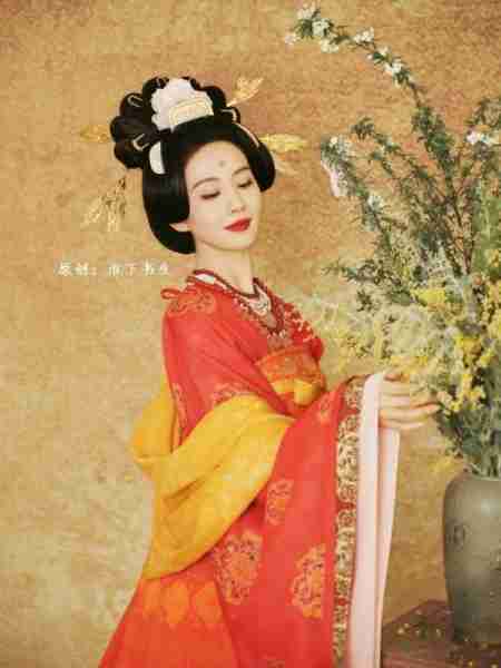 汉服复兴，登上春晚，你是如何看待的？_1-第5张图片-九妖电影