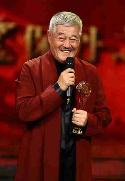 江郎才尽，被迫退出，离开春晚的9位小品演员，各有各的心酸-第36张图片-九妖电影