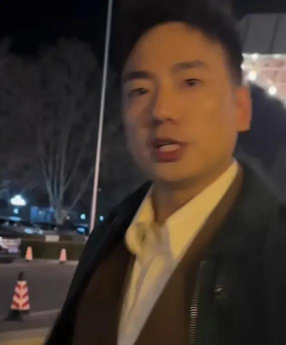 海来阿木：20岁离异丧女，25岁出道，31岁登春晚，再婚后终获幸福-第39张图片-九妖电影