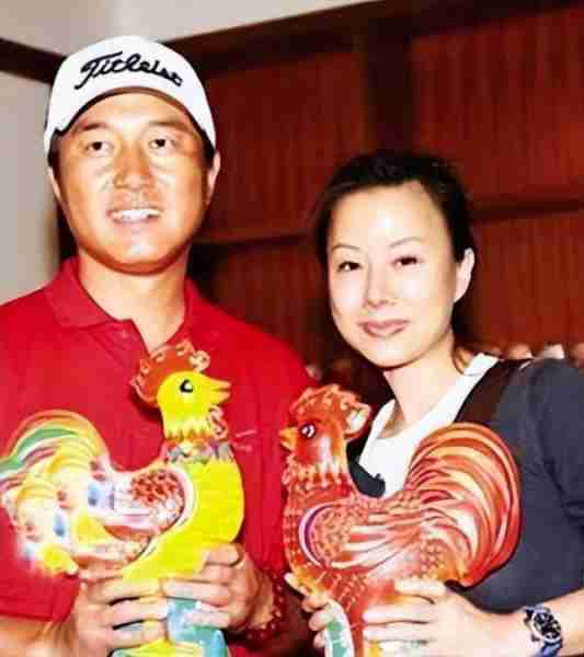 满文军：6次上春晚，当红时和二婚妻子双双入狱，如今怎么样了？_2-第2张图片-九妖电影