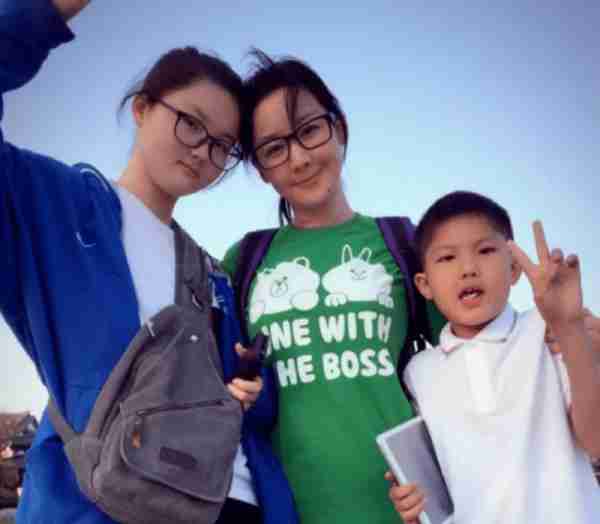 演员买红妹：首登春晚一夜成名，闪婚孙楠惨遭抛弃，如今她怎样了-第14张图片-九妖电影