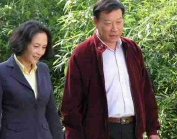 演员魏积安：为母亲退出春晚，与初恋相爱40年0绯闻，如今怎样了-第13张图片-九妖电影
