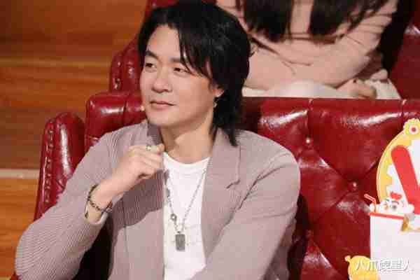 火星情报局6：张嘉佳把前任背刺写成书，傅首尔曾尾随薛之谦-第4张图片-九妖电影