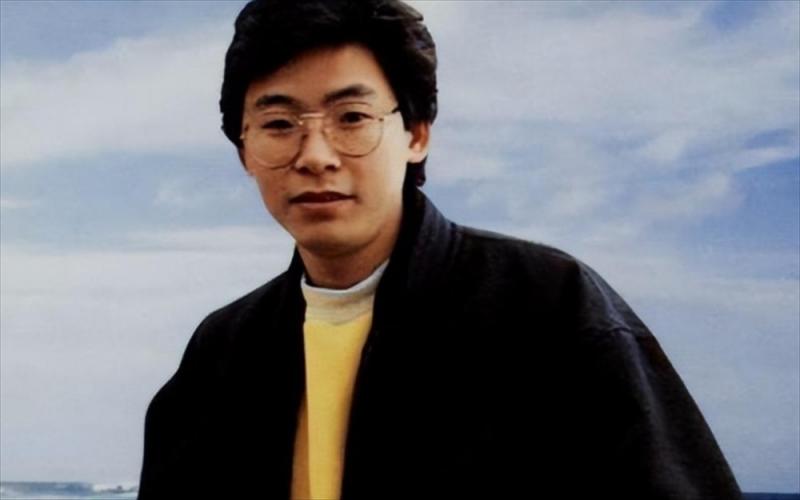 爱国歌手张明敏：春晚一首歌被封杀14年，今子承父业继续“颂华”-第4张图片-九妖电影