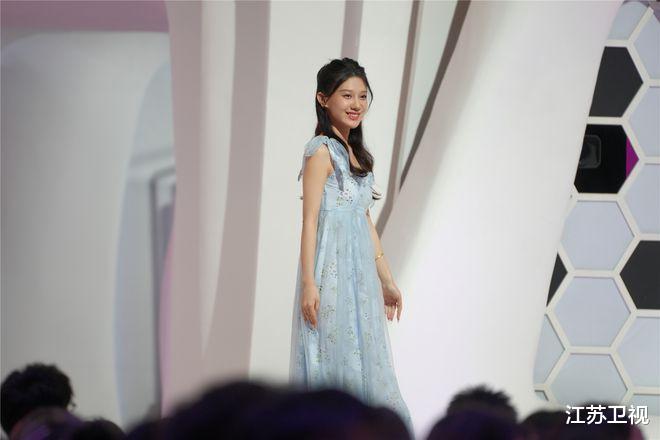 爱能翻山海，山海皆可平今晚《非诚勿扰》谈一谈“双向奔赴”-第2张图片-九妖电影