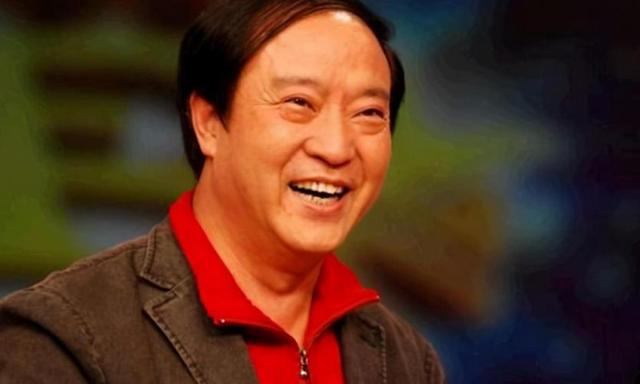 牛群终于坦白真相!说出不再与冯巩合作的原因,每到春晚必出事-第4张图片-九妖电影 牛群终于坦白真相!说出不再与冯巩合作的原因,每到春晚必出事-第4张图片-九妖电影