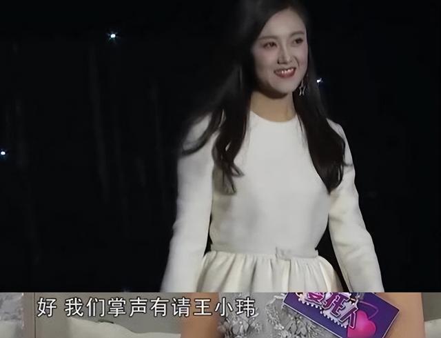 玖月奇迹VS凤凰传奇，从星光大道到春晚巅峰，一对高飞一对坠落-第8张图片-九妖电影