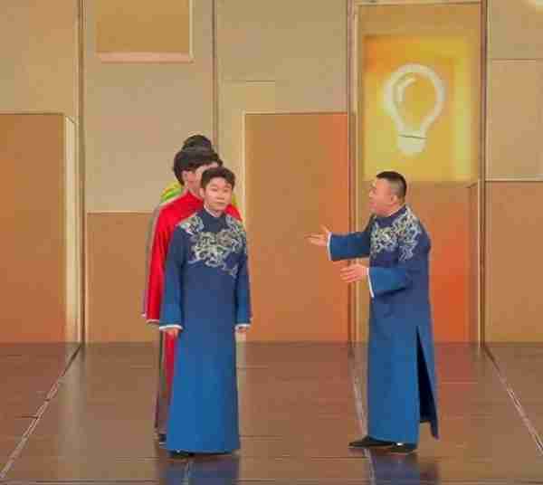 相声《导演的心事》剧场版曝光，和春晚不一样，网友纷纷点赞_1-第1张图片-九妖电影