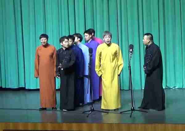 相声《导演的心事》剧场版曝光，和春晚不一样，网友纷纷点赞_1-第7张图片-九妖电影