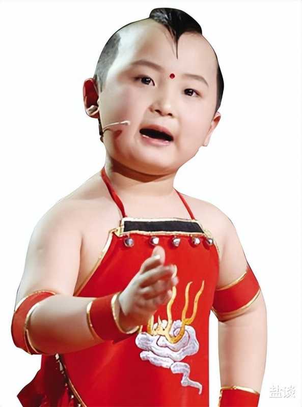 看了2024年春晚节目单，我又想起了2012年的春晚！那些“故事里”的人已不在~-第2张图片-九妖电影