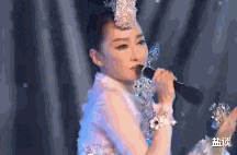 看了2024年春晚节目单，我又想起了2012年的春晚！那些“故事里”的人已不在~-第3张图片-九妖电影