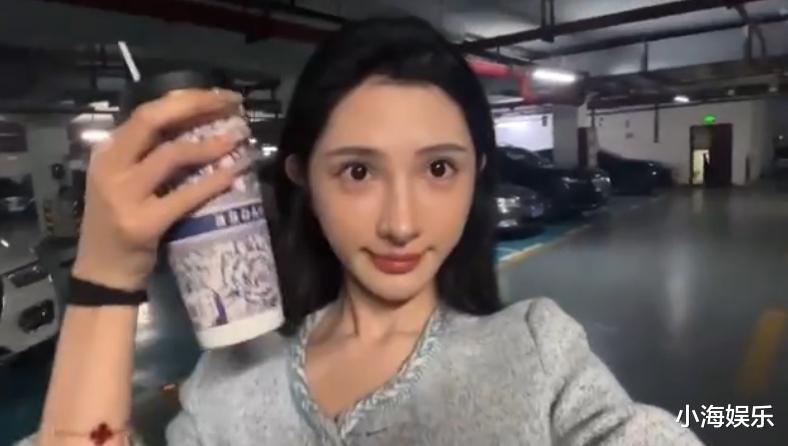 薛之谦演唱会女主再发文，澄清三大事实，晒自拍称自己长得好看-第10张图片-九妖电影