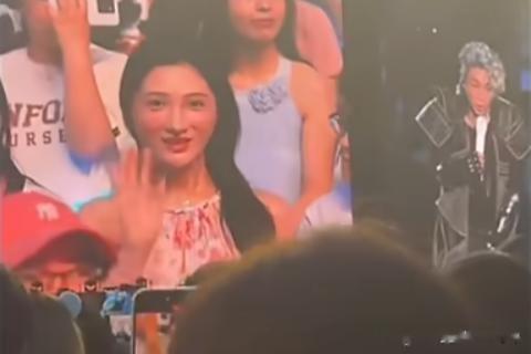 薛之谦演唱会撒谎女身份被扒，不知名身材小网红，本人评论已沦陷-第11张图片-九妖电影