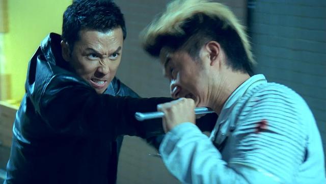 给10大香港动作片排座次:《导火线》垫底,《精武英雄》只排第2_1-第11张图片-九妖电影 给10大香港动作片排座次:《导火线》垫底,《精武英雄》只排第2_1-第11张图片-九妖电影