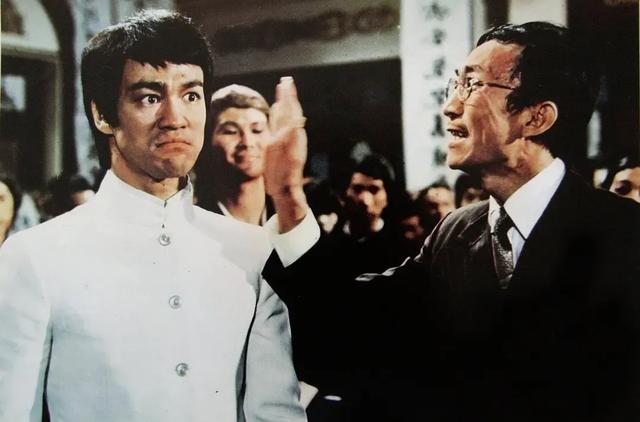 给10大香港动作片排座次:《导火线》垫底,《精武英雄》只排第2_1-第31张图片-九妖电影 给10大香港动作片排座次:《导火线》垫底,《精武英雄》只排第2_1-第31张图片-九妖电影