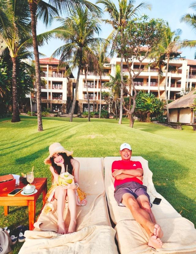 要被温碧霞笑死了!p图不管老公死活!她美得像仙女,老公像难民-第7张图片-九妖电影 要被温碧霞笑死了!p图不管老公死活!她美得像仙女,老公像难民-第7张图片-九妖电影