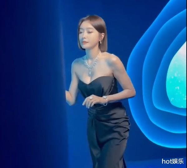 缺席跑男录制，Angelababy再度取消商业活动，常驻嘉宾可能被替代-第7张图片-九妖电影