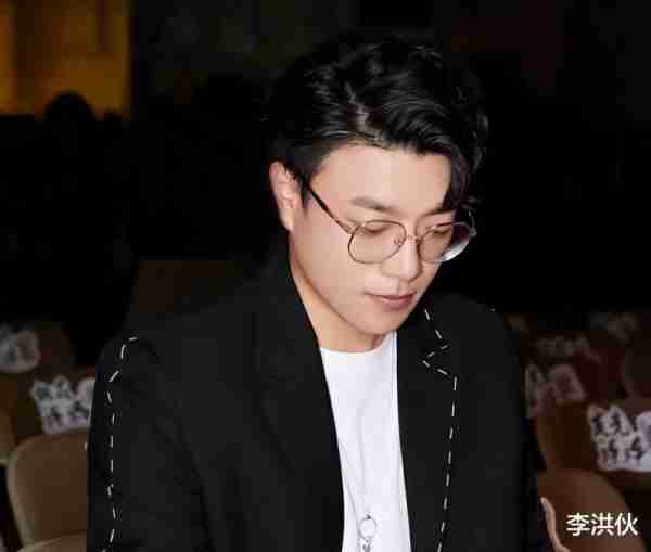 脱口秀演员杨波回应出轨，一边道歉一边痛斥出轨对象-第4张图片-九妖电影