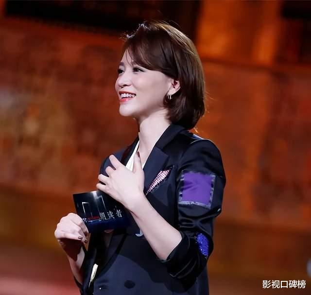 董卿回归主持《朗读者》大受欢迎，她还向周涛炫耀10岁的儿子-第19张图片-九妖电影