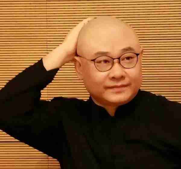 蔡国庆、刘谦出现在春晚舞台上，是这个时代最大的悲哀-第3张图片-九妖电影