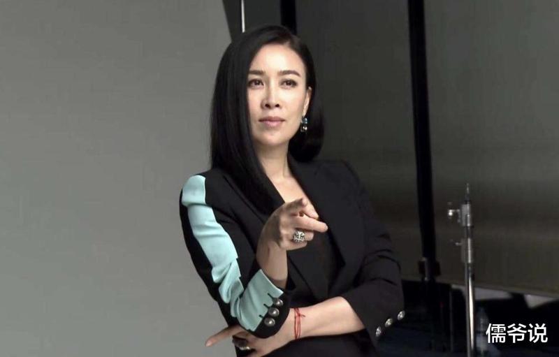 被《中国好声音》波及、曾抵制刀郎的那英，就凭一次捐款就洗白了？-第3张图片-九妖电影