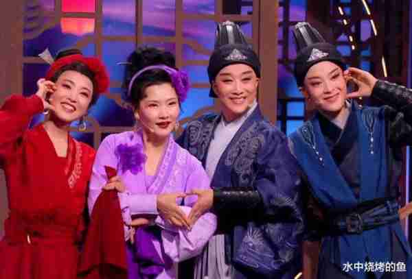 被主流媒体当成女性榜样，登春晚后获《浪姐5》邀约，她成了芒果力捧的一张王牌-第13张图片-九妖电影