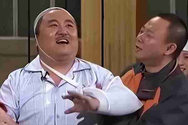 被判入狱至今仍在服刑!他搭档冯巩春晚爆红,后却成千万诈骗犯-第6张图片-九妖电影 被判入狱至今仍在服刑!他搭档冯巩春晚爆红,后却成千万诈骗犯-第6张图片-九妖电影