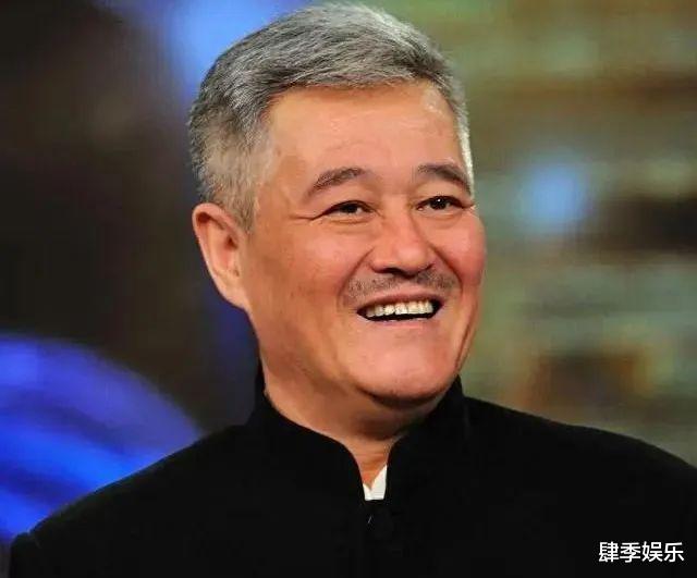 赵本山女儿球球曝父亲身体出问题，频繁抽筋拒绝治疗，春晚还行吗-第7张图片-九妖电影