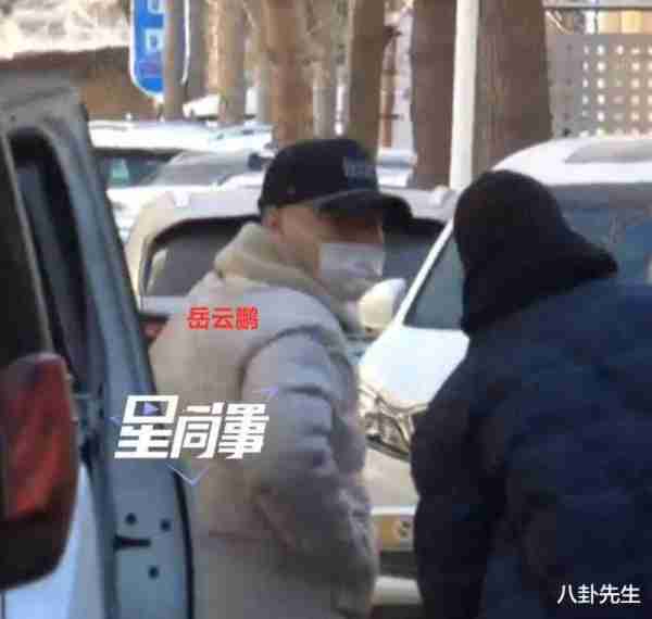 超40位明星参加春晚彩排，连网红也来了，有人秀15万名牌包-第11张图片-九妖电影