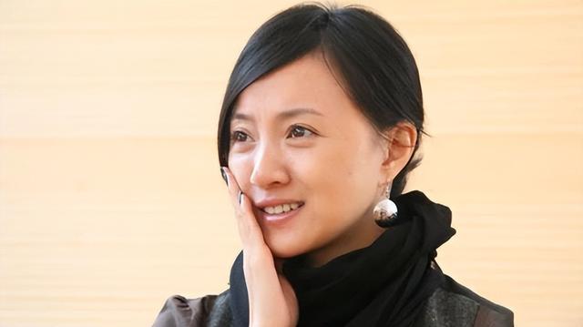 这一次,春晚“小品公主”金玉婷的“处境”,给所有人“提了醒”-第9张图片-九妖电影 这一次,春晚“小品公主”金玉婷的“处境”,给所有人“提了醒”-第9张图片-九妖电影