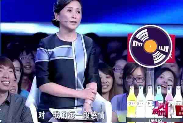 这还是《非诚勿扰》里的黄菡？时隔7年再次亮相，却判若两人-第2张图片-九妖电影