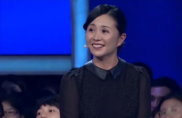 这还是《非诚勿扰》里的黄菡？时隔7年再次亮相，却判若两人_1-第26张图片-九妖电影
