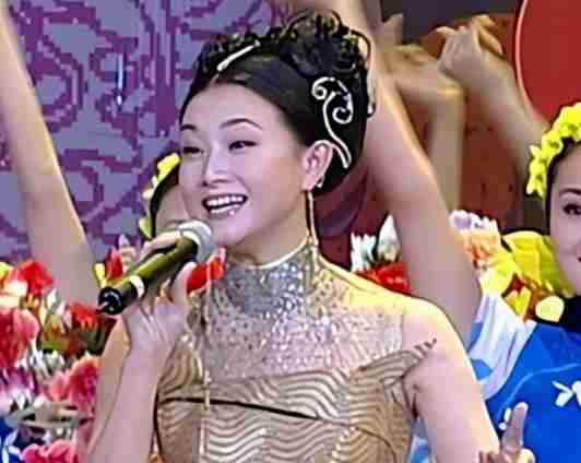 连续24年登春晚的宋祖英，为何突然消失？现在的她让人唏嘘-第2张图片-九妖电影