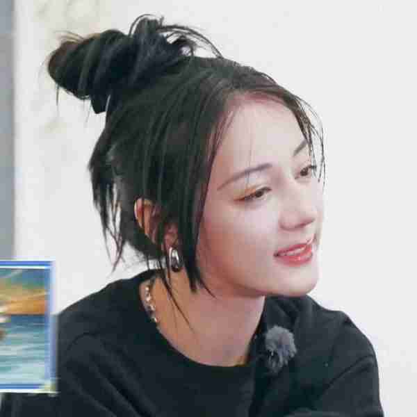 迪丽热巴花儿与少年最新生图出炉啦！好可爱的巴巴啊！-第1张图片-九妖电影
