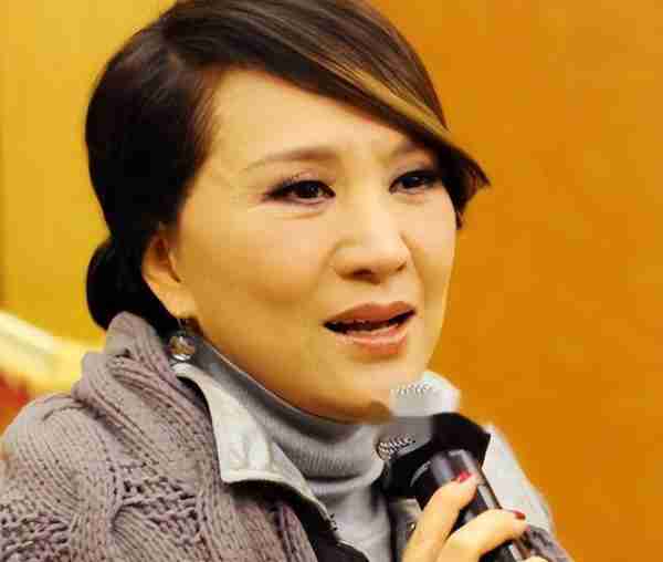 郑绪岚：屡次登上春晚走红，却远嫁美国丢了事业，如今她现况如何-第6张图片-九妖电影