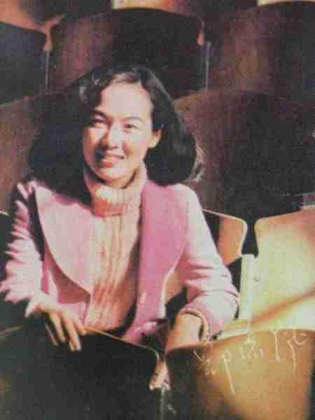 郑绪岚：屡次登上春晚走红，却远嫁美国丢了事业，如今她现况如何-第18张图片-九妖电影