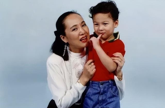 郑绪岚：屡次登上春晚走红，嫁给洋老公丢了事业，如今她现况如何-第29张图片-九妖电影