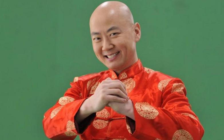 郭冬临：春晚舞台上的-黄金单身汉-，与多位美女演绎浪漫-第5张图片-九妖电影