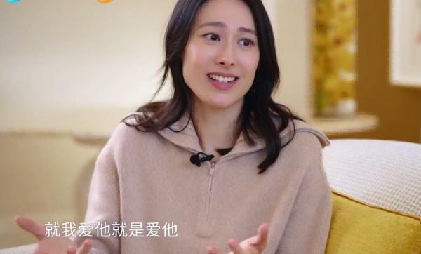 重磅揭秘！梁洛施受邀出演鲁豫有约，坦言生子是人生最幸福的决定，再来一次也毫不后悔！-第2张图片-九妖电影