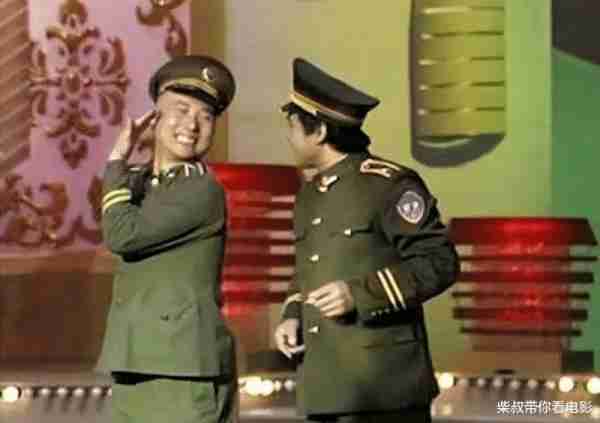 陈佩斯春晚经典时刻：春晚唯一敢光膀子人，因表演太投入直接送医-第18张图片-九妖电影