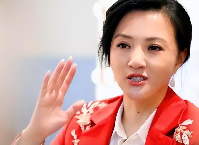 顶替闫妮上春晚爆红,靠“潜规则上位”的她,最后却进了精神病院-第18张图片-九妖电影 顶替闫妮上春晚爆红,靠“潜规则上位”的她,最后却进了精神病院-第18张图片-九妖电影