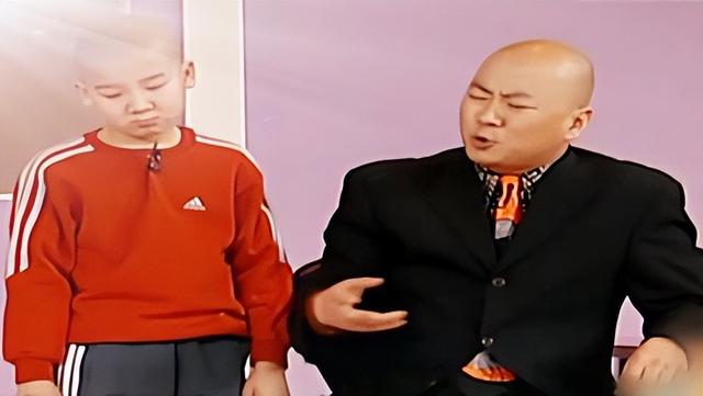 顶替闫妮上春晚爆红?靠“潜规则上位”的她?最后却进了精神病院-第37张图片-九妖电影 顶替闫妮上春晚爆红?靠“潜规则上位”的她?最后却进了精神病院-第37张图片-九妖电影
