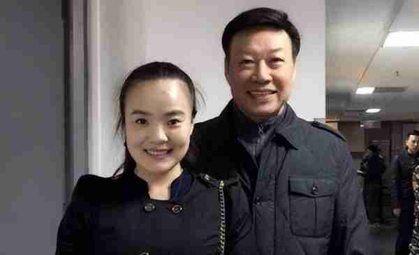 魏积安：10次登上春晚，爱妻子爱家乡，“消失”10年去哪了？-第18张图片-九妖电影