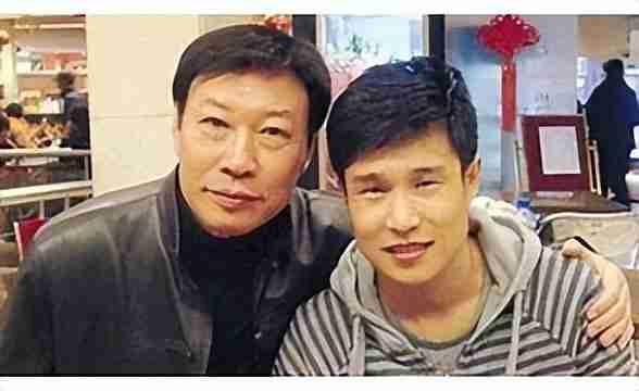 魏积安：10次登上春晚，爱妻子爱家乡，“消失”10年去哪了？_1-第4张图片-九妖电影